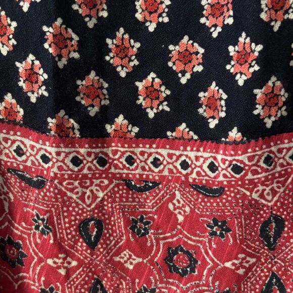 Lucky Brand L boho print wide boat neck soft rayon knit back vent top - Picture 2 of 11